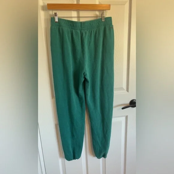 O’neill women’s sweatpants
Size small - Picture 2 of 4